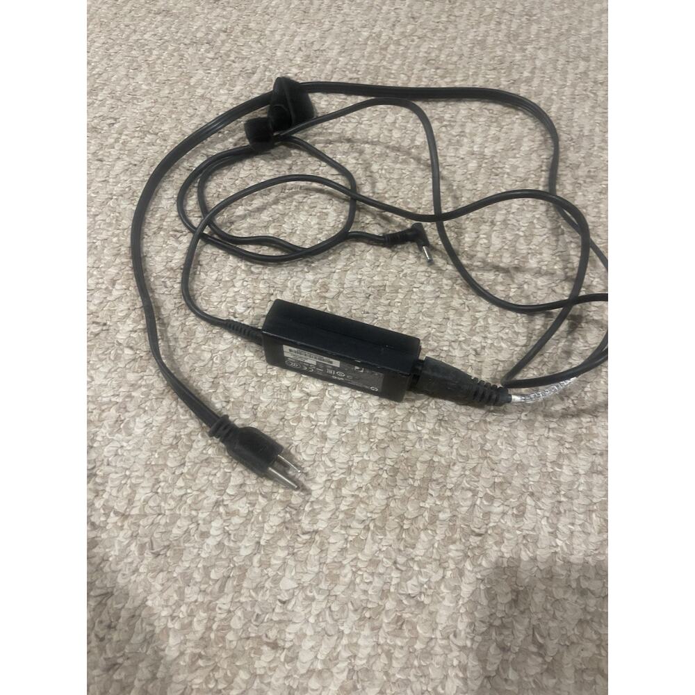 Genuine HP 65W Laptop AC Adapter Charger 19V 3.42A PA-1650-32HJ